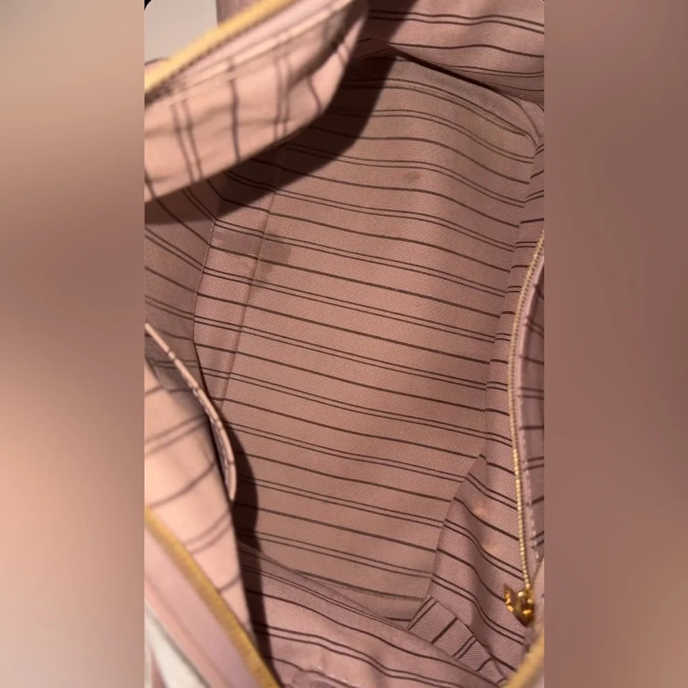 Louis Vuitton Monogram Empreinte Speedy Bandouliere 30 Bag - Picture 4 of 9